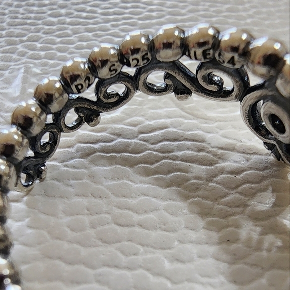 Pandora Princess Tiara Crown Ring size 54 - Picture 9 of 9